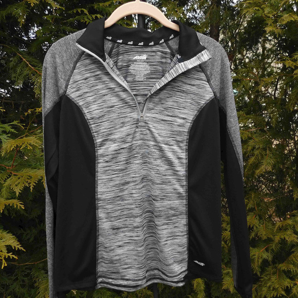 Avia Attractive Performance 1/4 Zip Pullover (s) - Picture 1 of 4
